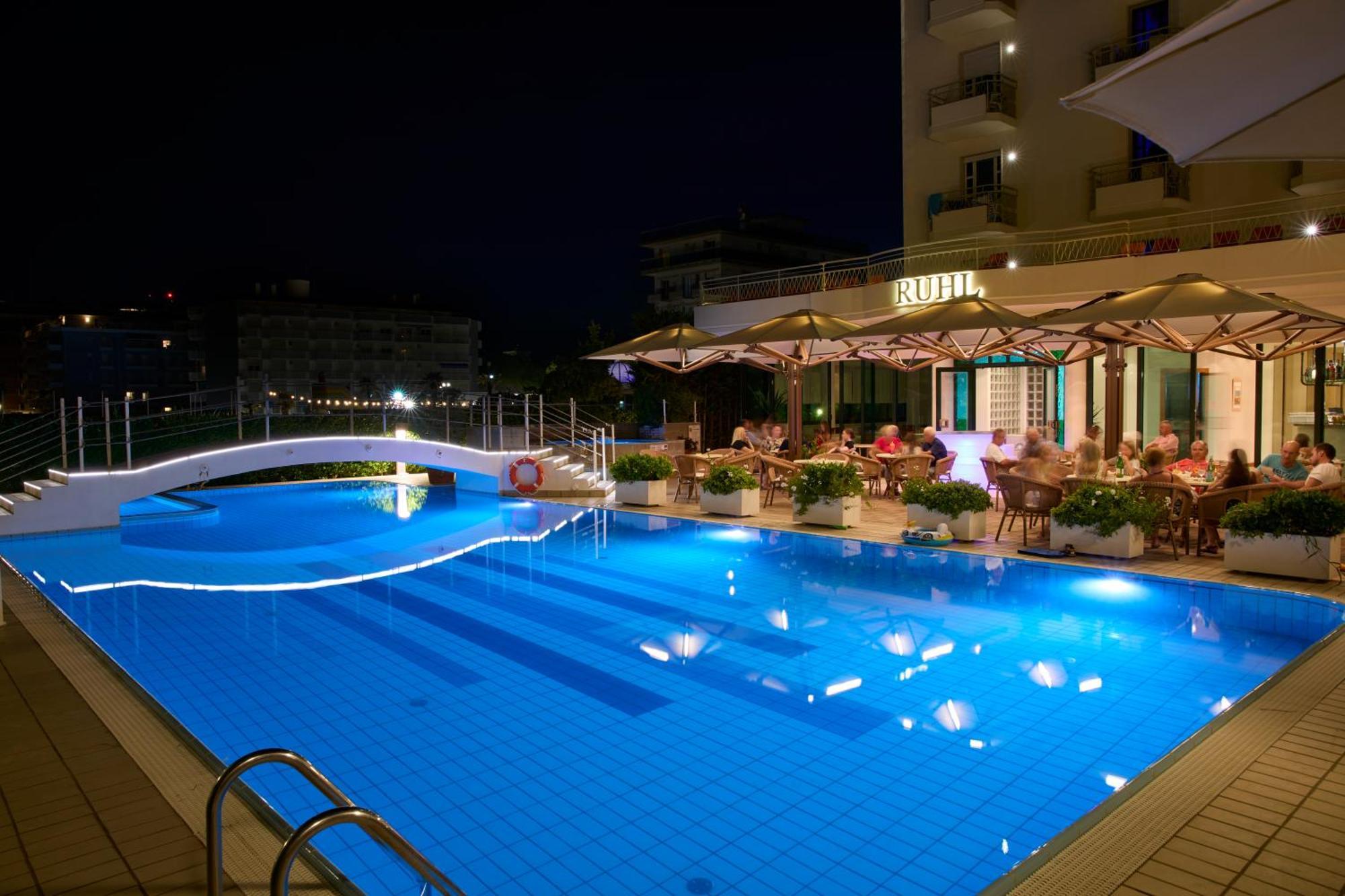 Ruhl Beach Hotel & Suites Lido di Jesolo Exterior foto