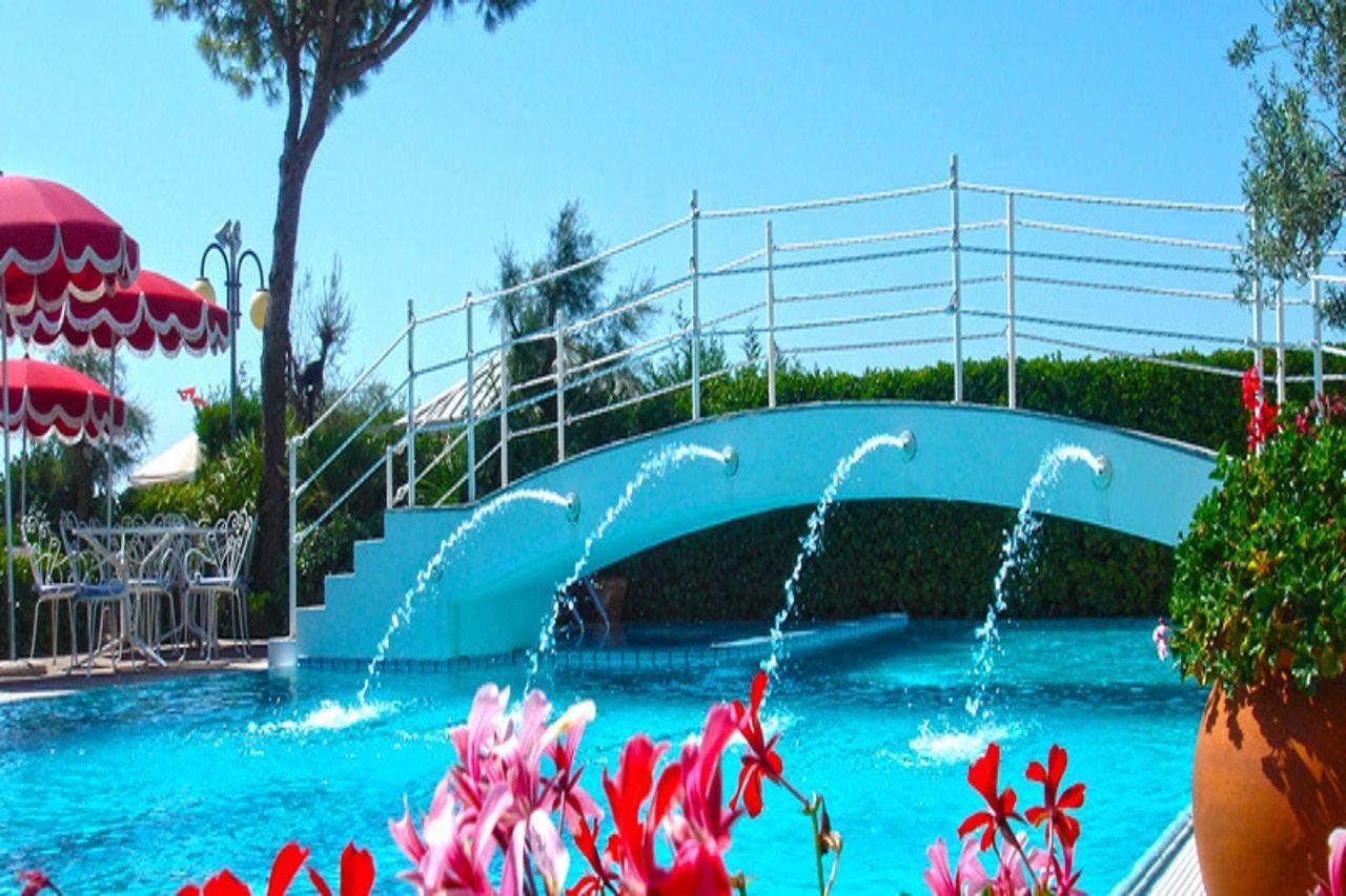 Ruhl Beach Hotel & Suites Lido di Jesolo Exterior foto
