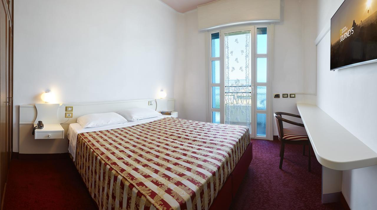 Ruhl Beach Hotel & Suites Lido di Jesolo Exterior foto
